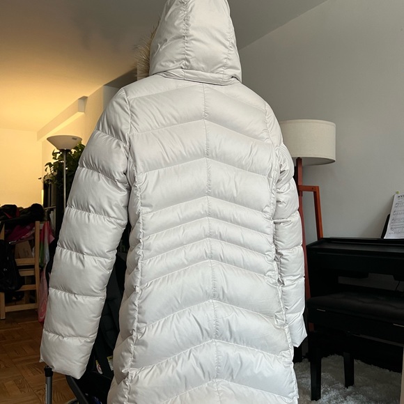 Marmot womens 700 fill power down jacket - Picture 3 of 15